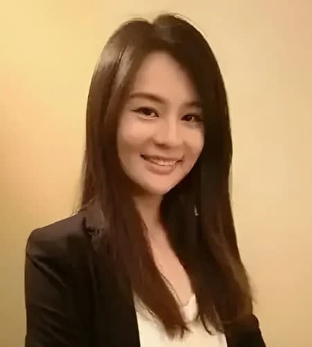 Dr. Gina Chen
