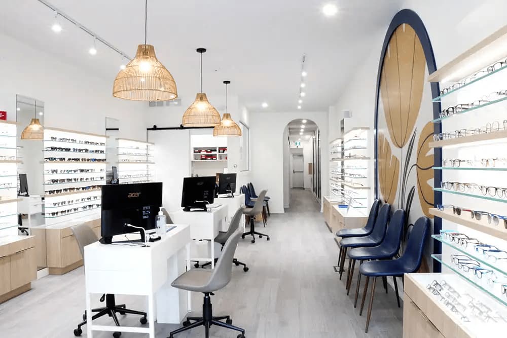 2199 Queen Street East, Toronto