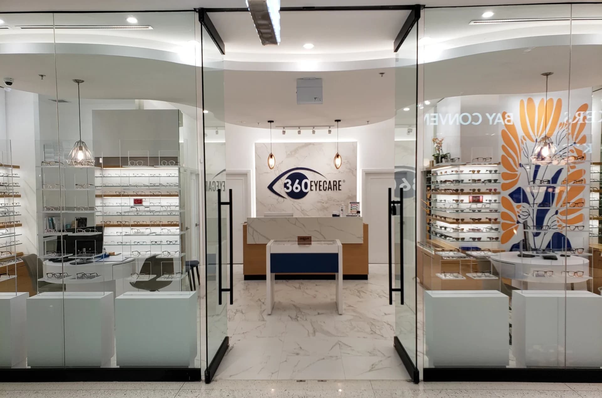 55 Bloor St W, Concourse Level, Suite 03, Manulife Centre, Toronto, ON M4W 1A5, Canada